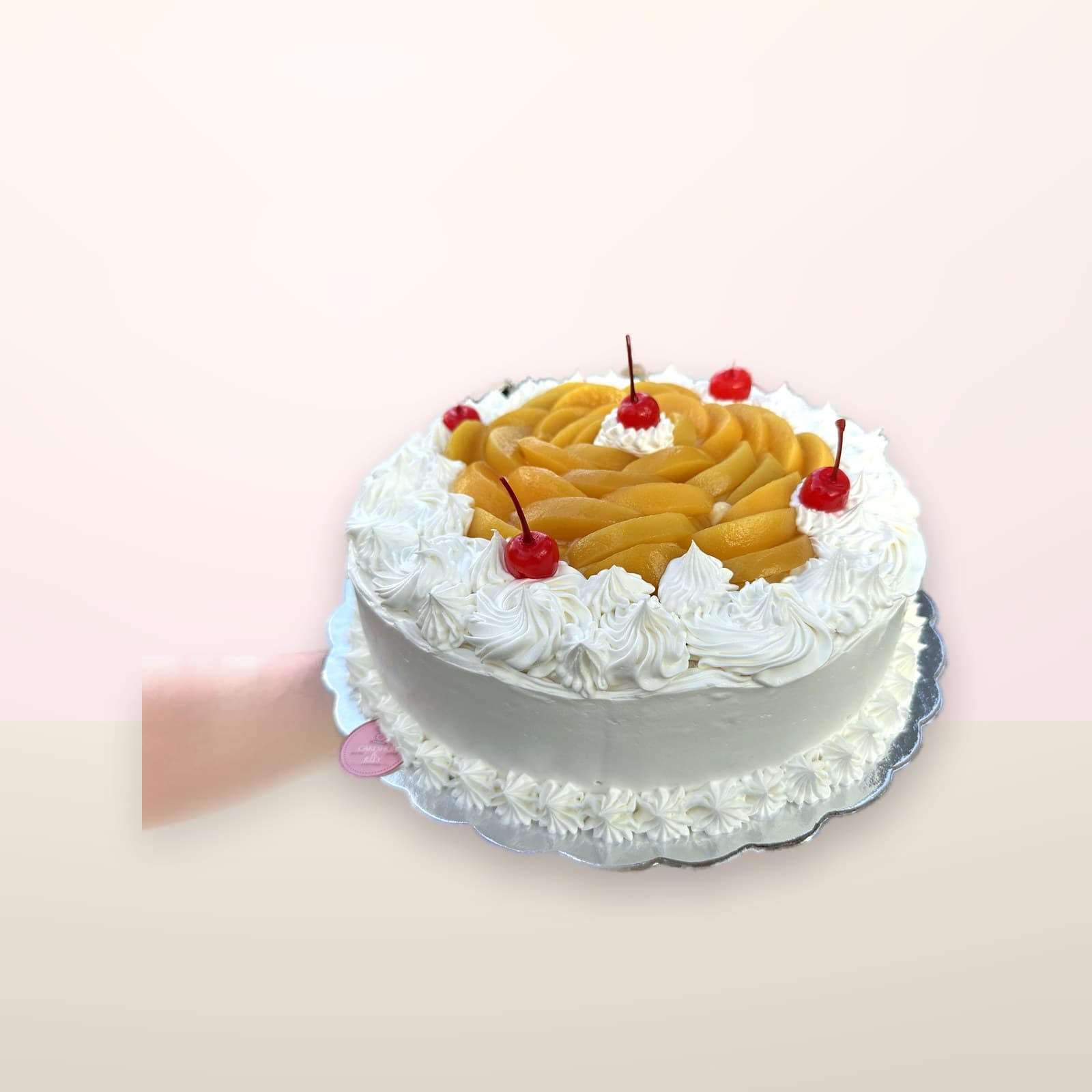 Torta decorada Crema con Cereza